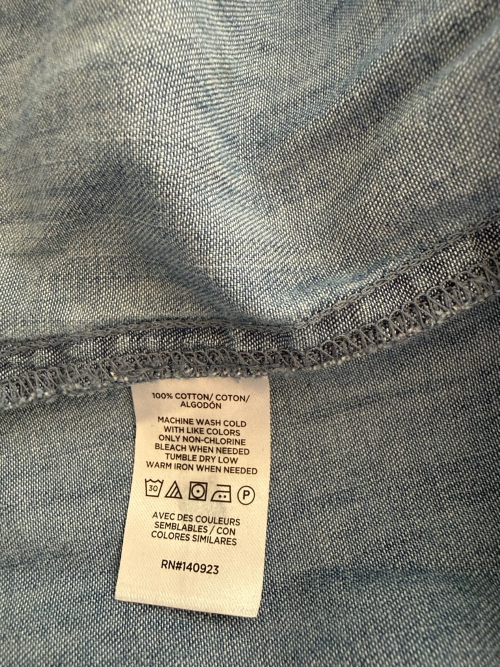 LOFT Women’s Light Denim Button-Down Shirt - Picture 9 of 9